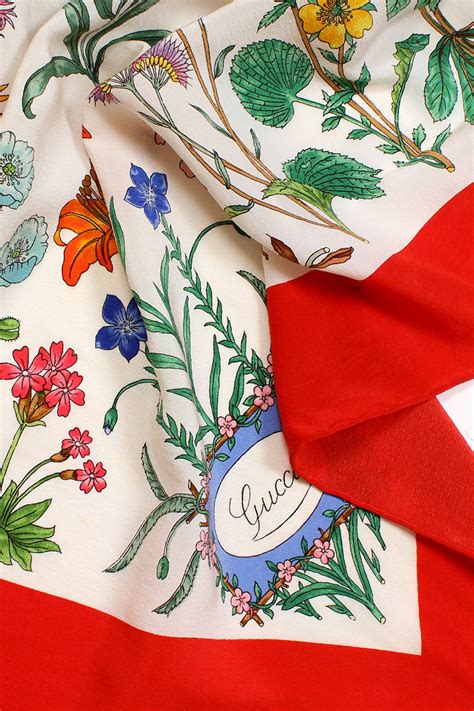 gucci accornero foulard|gucci floral scarf.